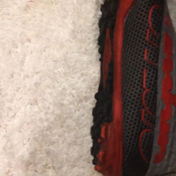 Umbro orange and grey shoes - Picture 12 of 12